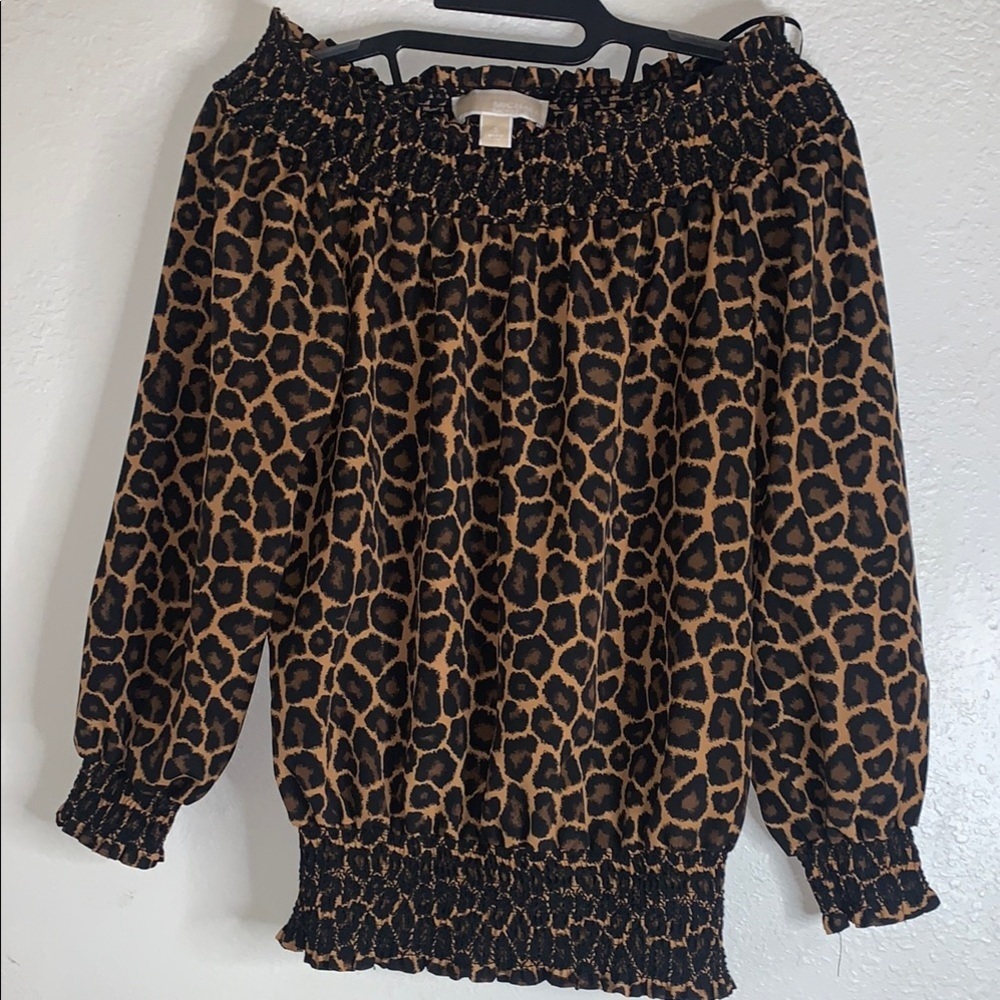 Michael Kors super cute Leopard Print Off-Shoulder Women's Top